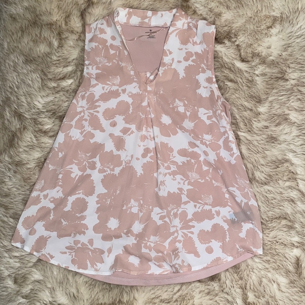 Sleeveless Blouse